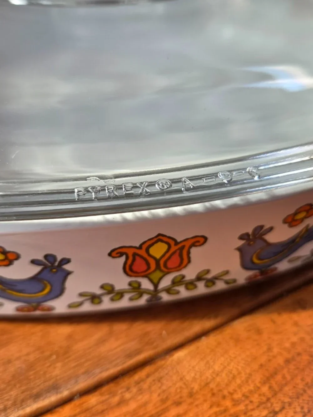 Pyrex vintage casserole